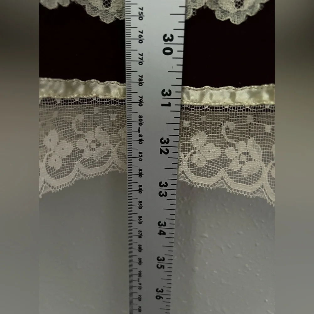 Gunne Sax Jessica McClintock Vintage Skirt Yoke Waist Red Velvet Lace Size 9